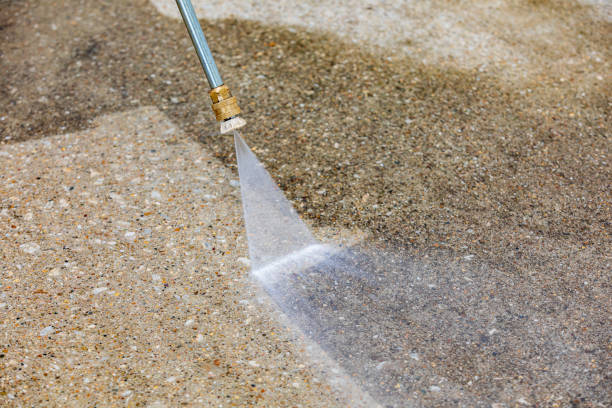Best Playground Equipment Cleaning  in Highlands, TX
